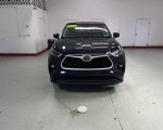 Image #2 of 2022 Toyota Highlander LE