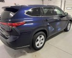 Image #7 of 2022 Toyota Highlander LE