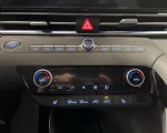 Image #19 of 2025 Hyundai Elantra SEL Convenience