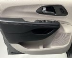 Image #14 of 2022 Chrysler Pacifica Touring L