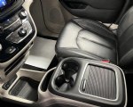 Image #21 of 2022 Chrysler Pacifica Touring L